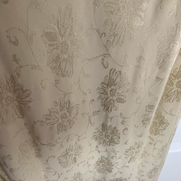 Aritizia Cream Slip Dress - Picture 5 of 7